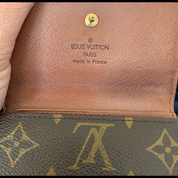 Louis Vuitton Monogram Trifold Elise Wallet - Picture 8 of 13
